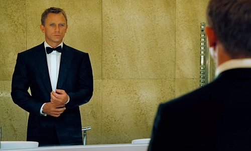 Daniel Craig James Bond Casino Royale the dinner jacket