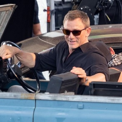 Daniel Craig James Bond No Time To Die Jamaica sunglasses