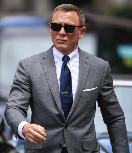 Daniel Craig Grey Suit