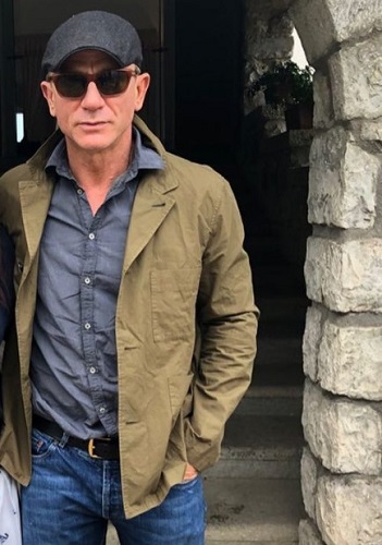 Daniel Craig Paul Smith Chore Blazer