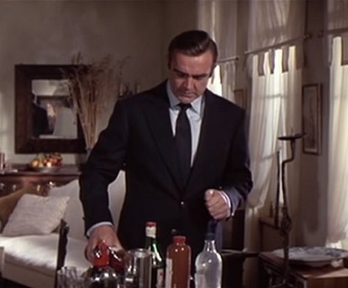 Sean Connery James Bond mixing drinks