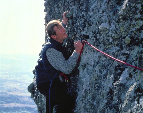 Roger Moore James Bond For Your Eyes Only Rock Climbing