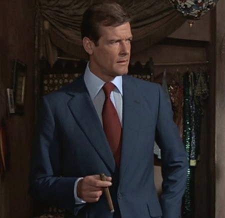 Roger Moore James Bond blue suit