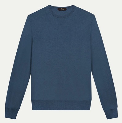 5 Essential James Bond Sweaters - Iconic Alternatives