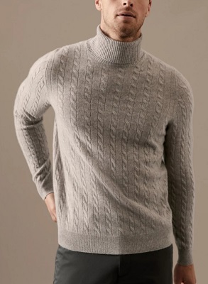 5 Essential James Bond Sweaters - Iconic Alternatives