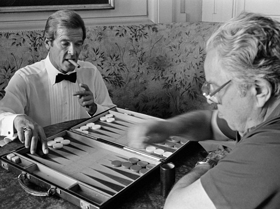 Roger Moore James Bond Playing Backgammon